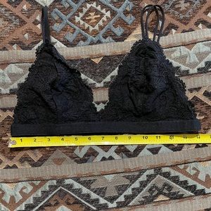 Nollie bralette